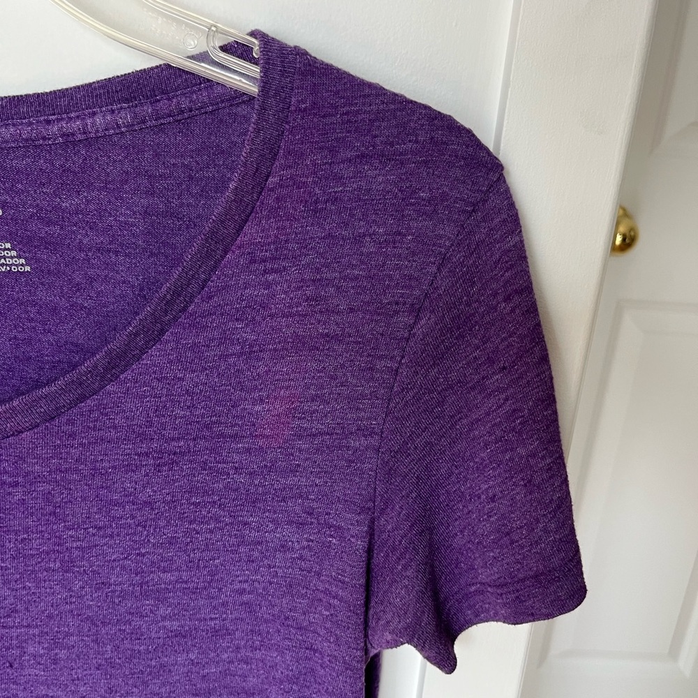 ASICS V-neck Top - Picture 5 of 5